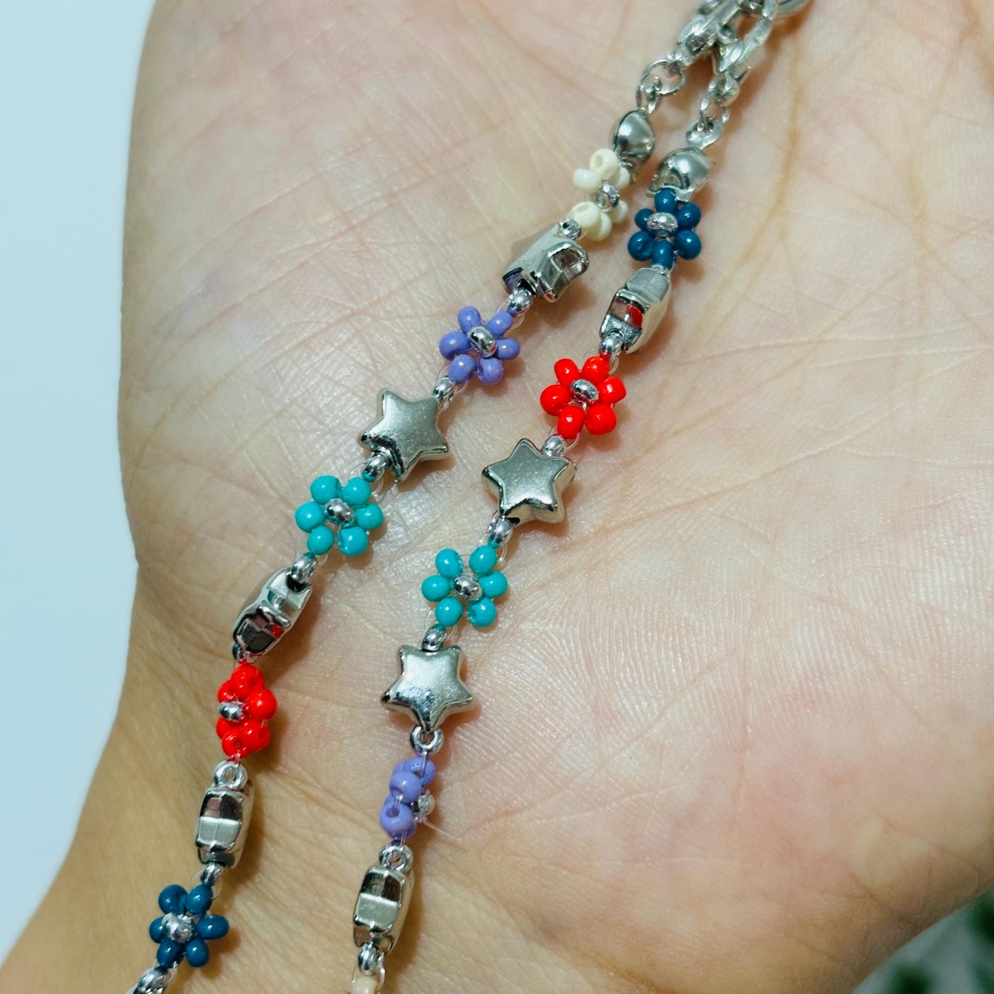 Daisy Beaded Bracelets Choker Phone Strap, Colorful Beaded Jewelry, Aesthetic Flower Phone Chain, Bridgerton Jewellery Gift