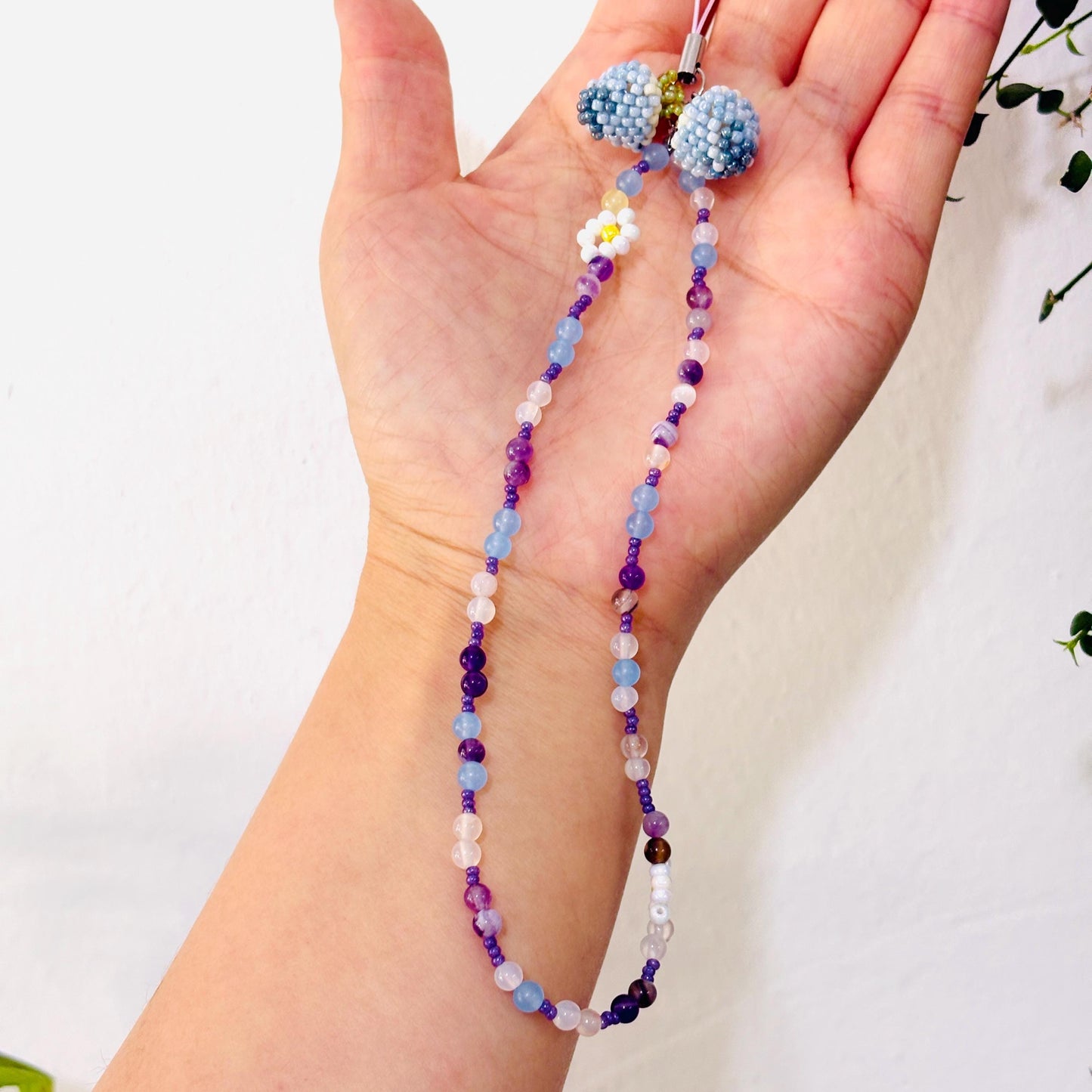 Beaded Blueberry Phone Strap, Handcrafted Crystal Beaded Phone Chain with Beaded Fruit Charm, Cute Phone Accessory Gift