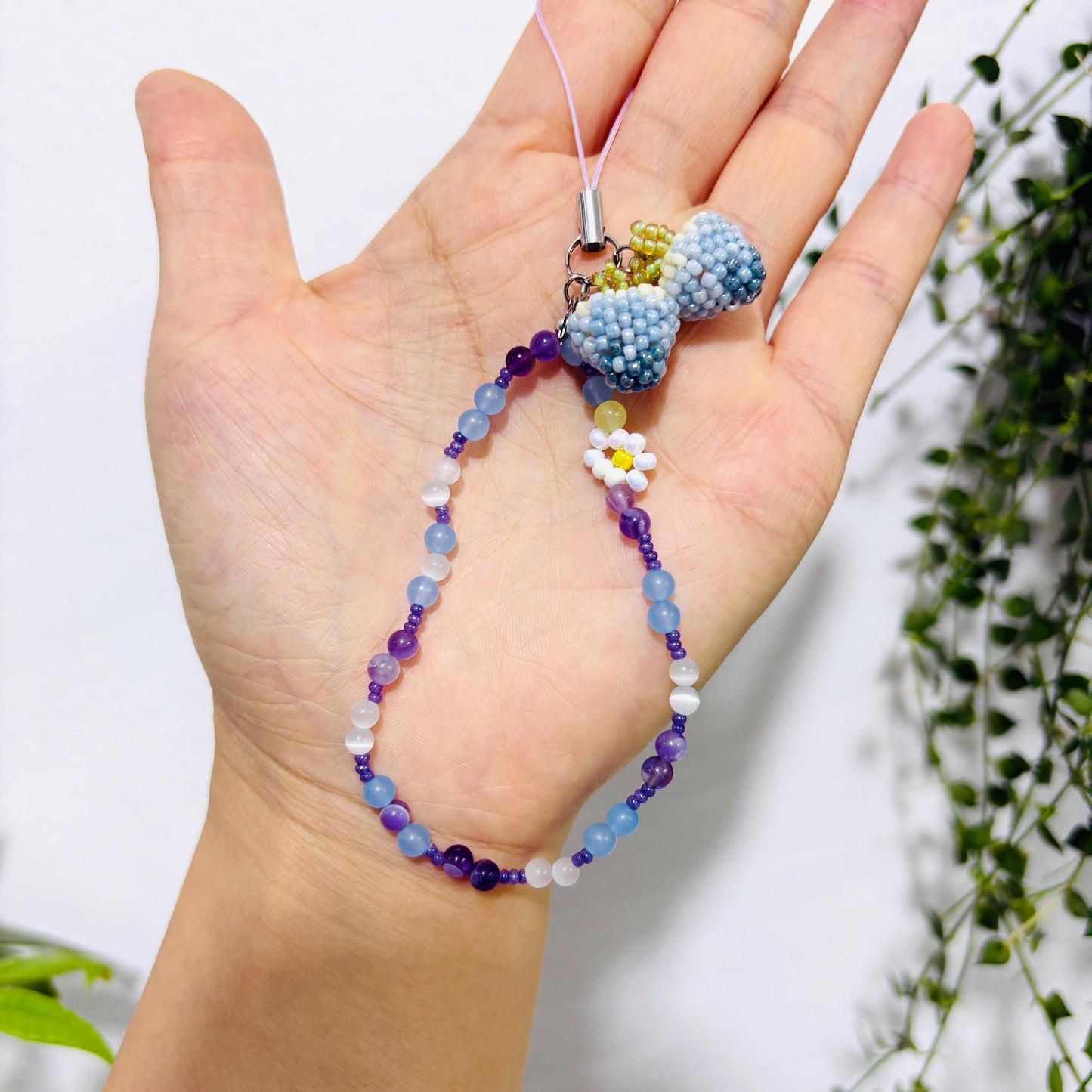 Beaded Blueberry Phone Strap, Handcrafted Crystal Beaded Phone Chain with Beaded Fruit Charm, Cute Phone Accessory Gift