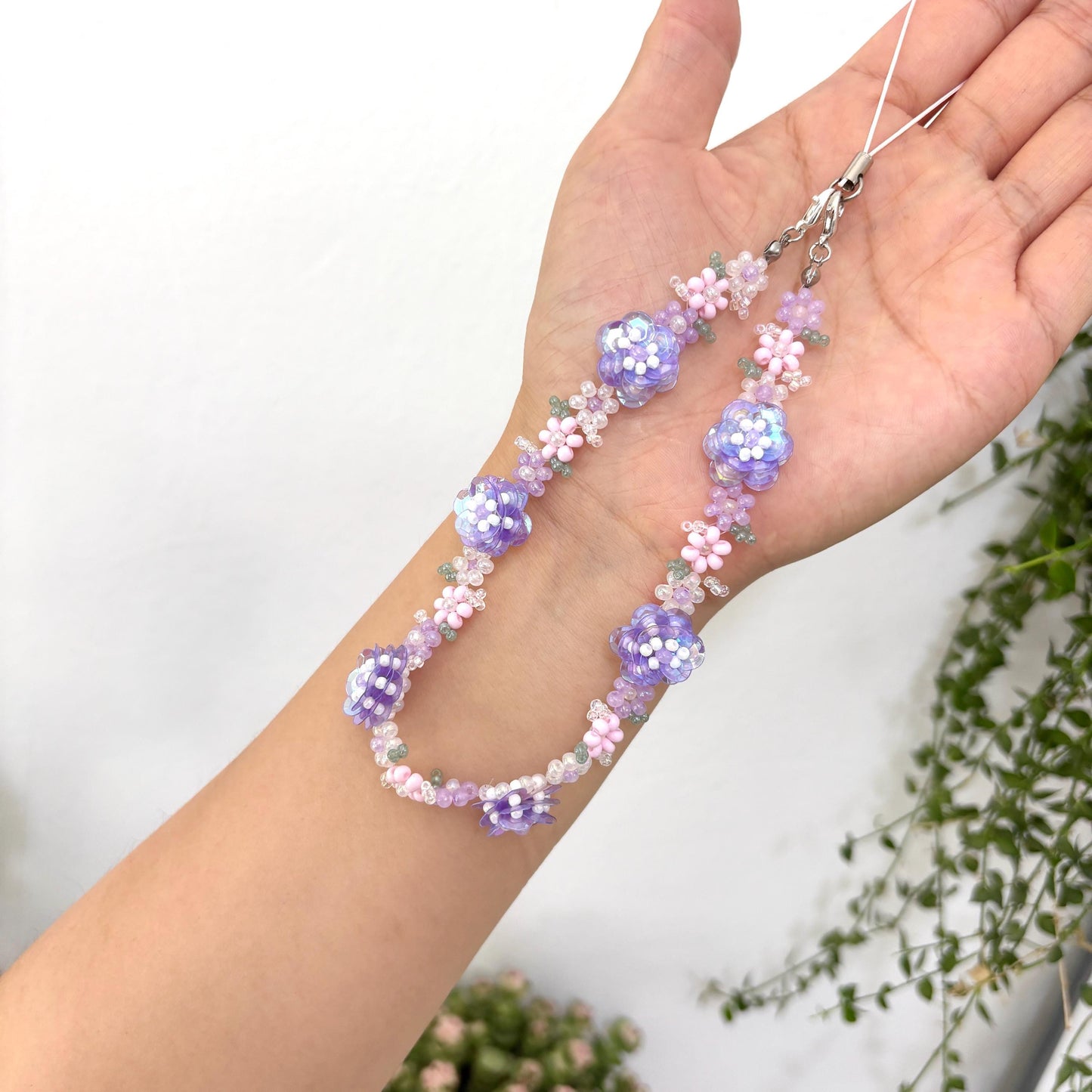 Handmade Purple Rose Beaded Phone Strap Bracelet: Floral Cell Phone Chain