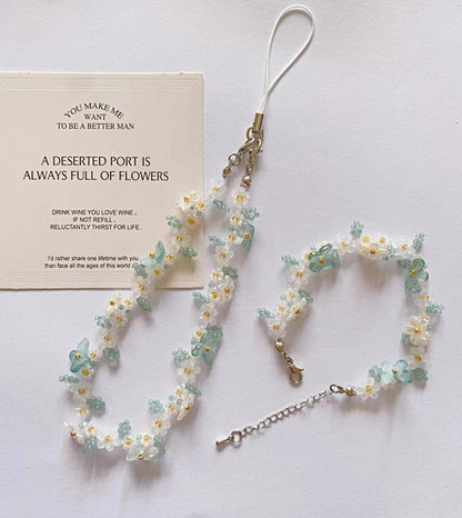 Handmade Jasmine Green Butterfly Pearl Phone Strap: Beaded Flower Bracelet