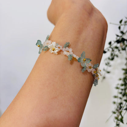 Handmade Jasmine Green Butterfly Pearl Phone Strap: Beaded Flower Bracelet