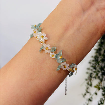 Handmade Jasmine Green Butterfly Pearl Phone Strap: Beaded Flower Bracelet