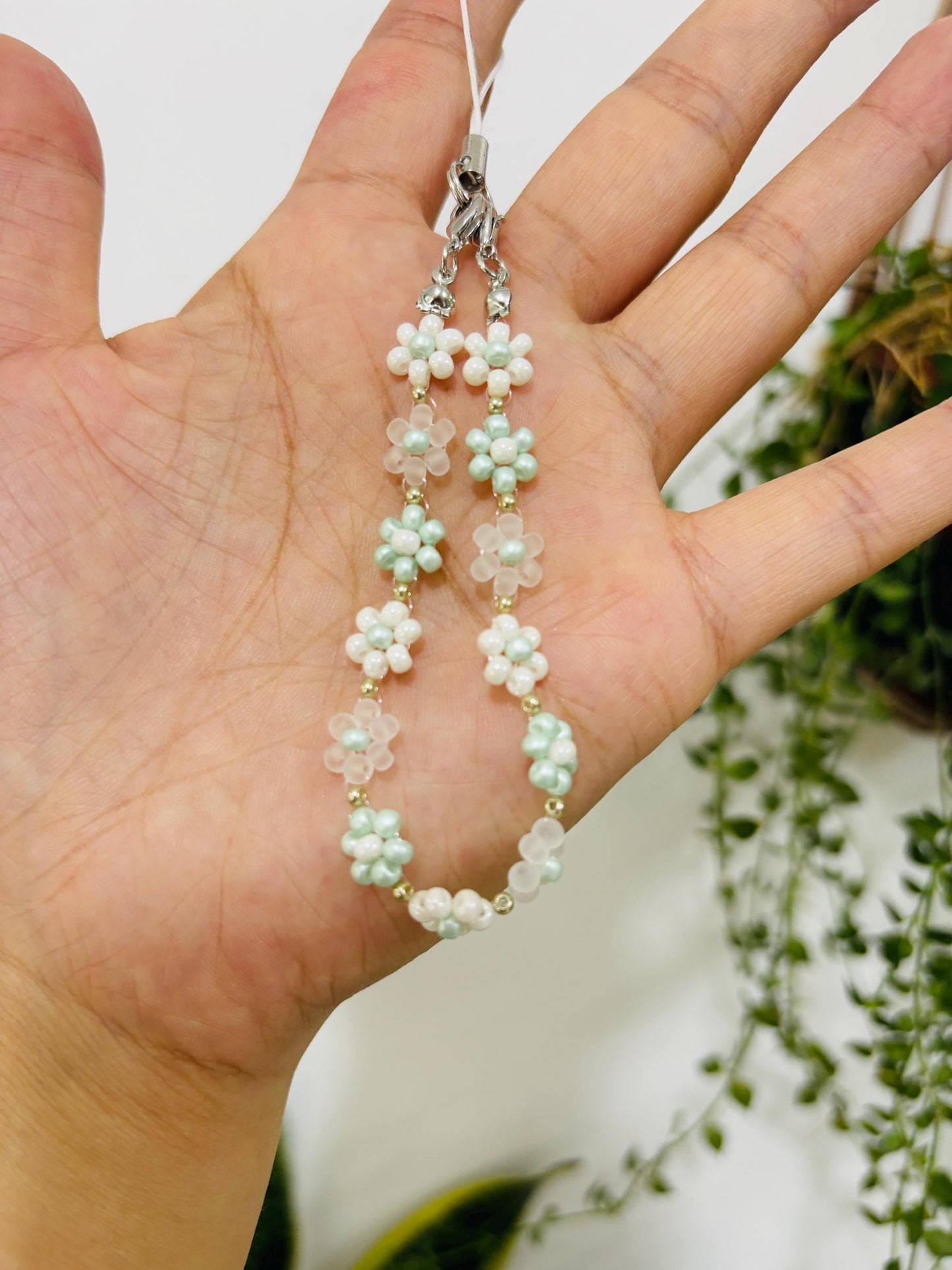 Jasmine Milk Green Beaded Phone Strap: Boho Pearl Charm