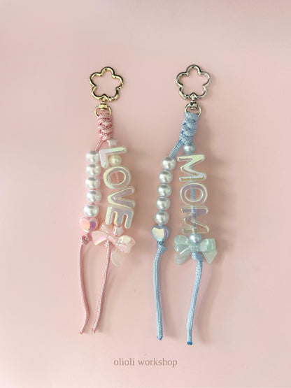 Personalized Iridescent Name Keychain – Custom Beaded Charm Mother’s Day Gift