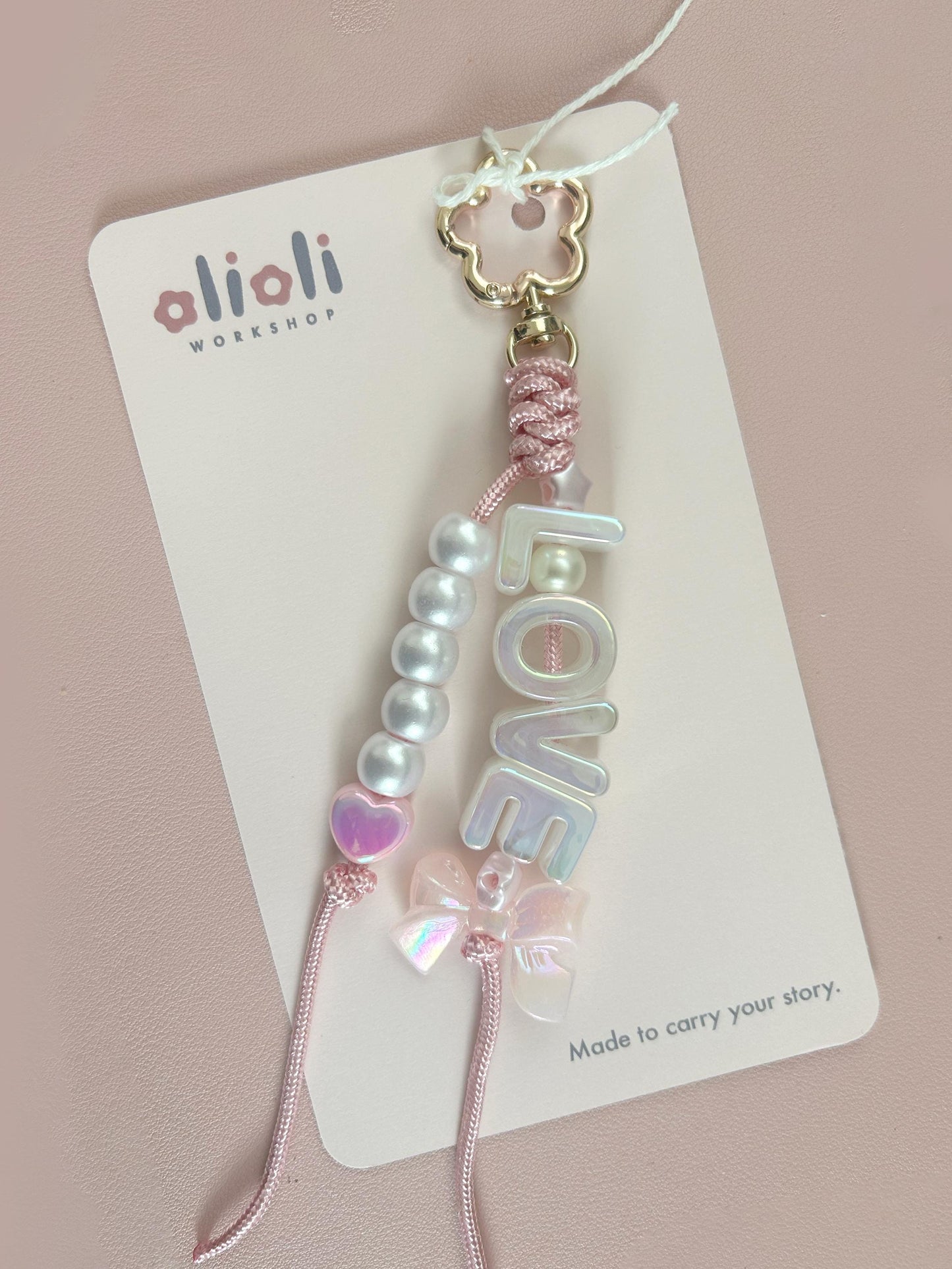 Personalized Iridescent Name Keychain – Custom Beaded Charm Mother’s Day Gift