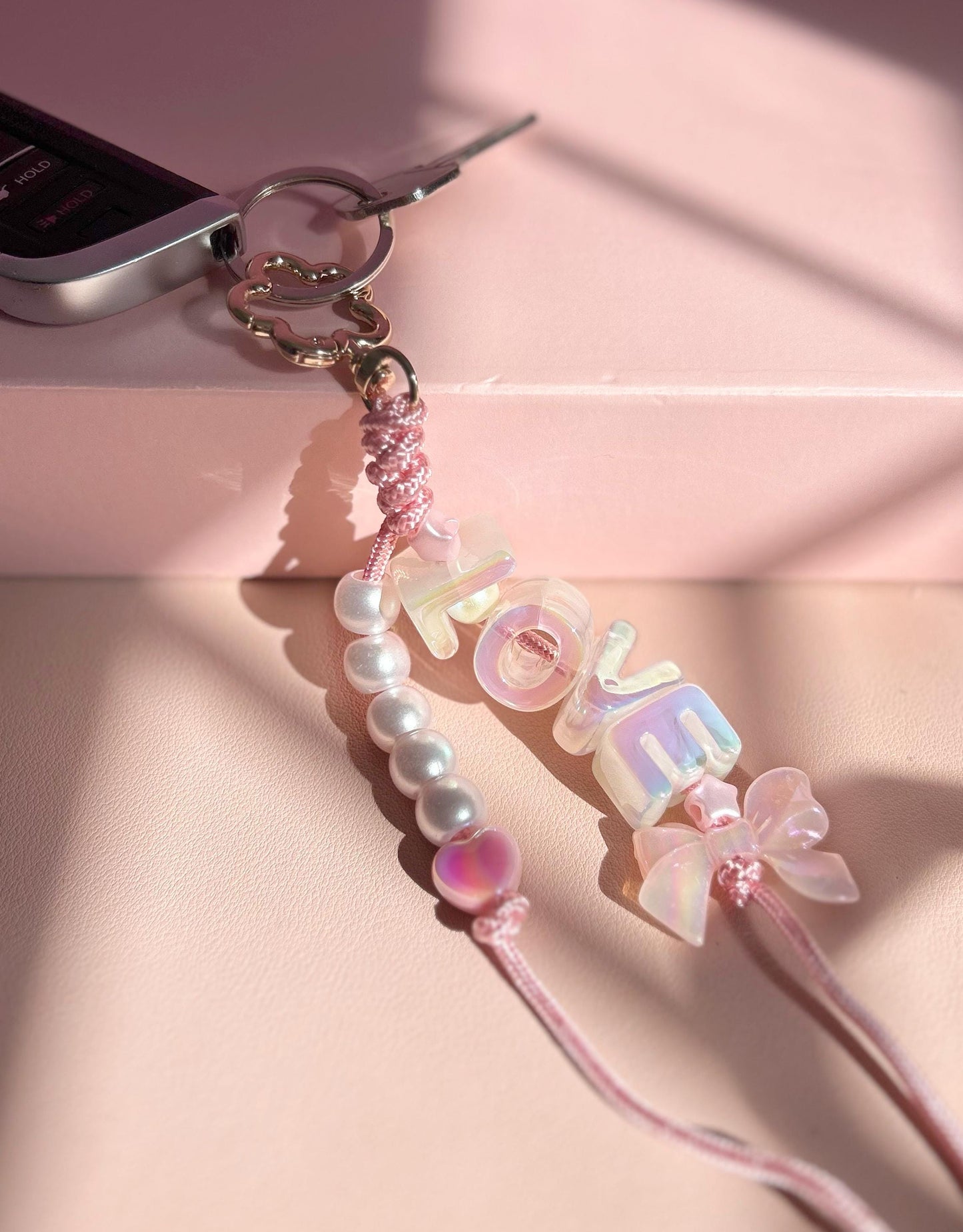Personalized Iridescent Name Keychain – Custom Beaded Charm Mother’s Day Gift